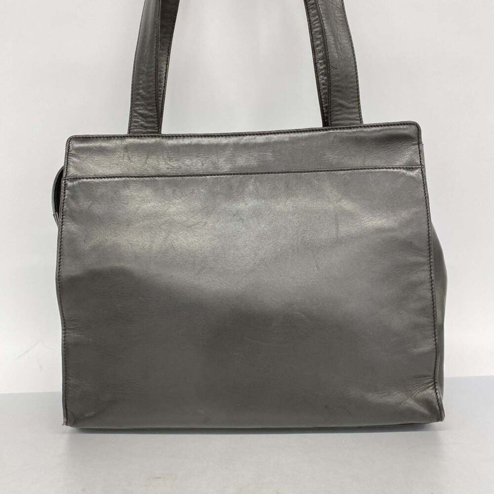 CHANEL Black Lambskin Leather Tote Bag - Picture 14 of 14